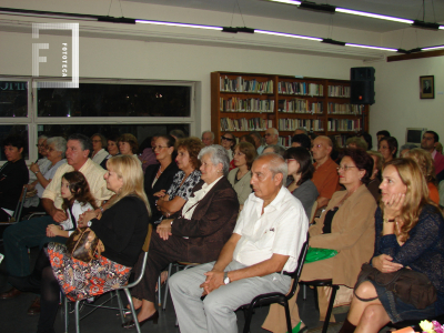 Campana Amanecer Literario