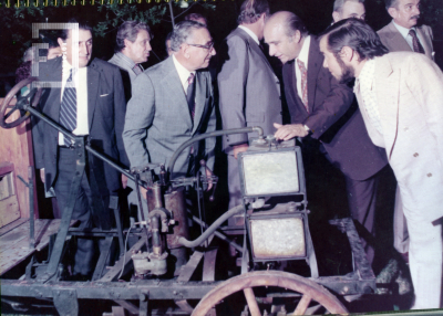 Exposición del primer automóvil argentino en el Museo Fangio 