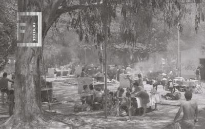 Sector de parrillas en el Balneario Municipal de Campana