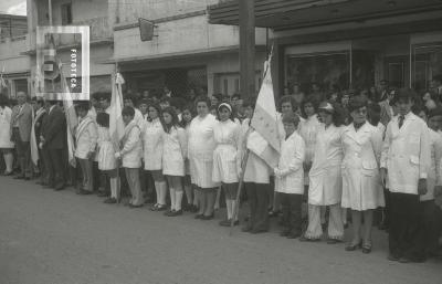 Desfile en la Av. Rivadavia