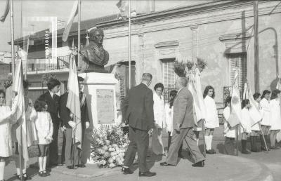 Día de la bandera de 1975
