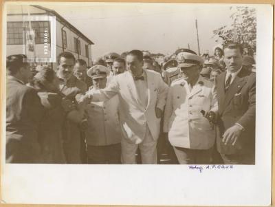 Visita del Gral. Juan Domingo Perón a la inauguración de la Fábrica de Tolueno
