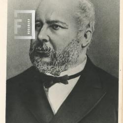 Dr. Eduardo Costa