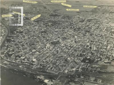 Vista aérea de la ciudad de Campana y barrios aledaños