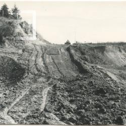 Finalización de obras públicas - Camino de acceso al puerto de Campana